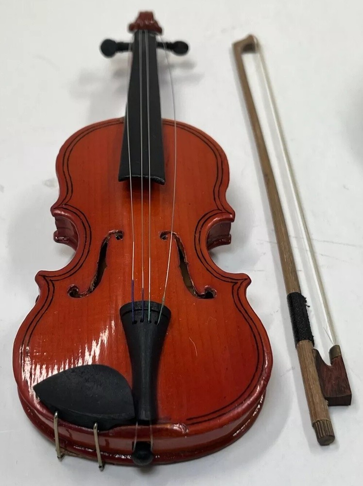 8” Miniature Violin with Bow & Fitted Lined Case •Flip Close w/Handle