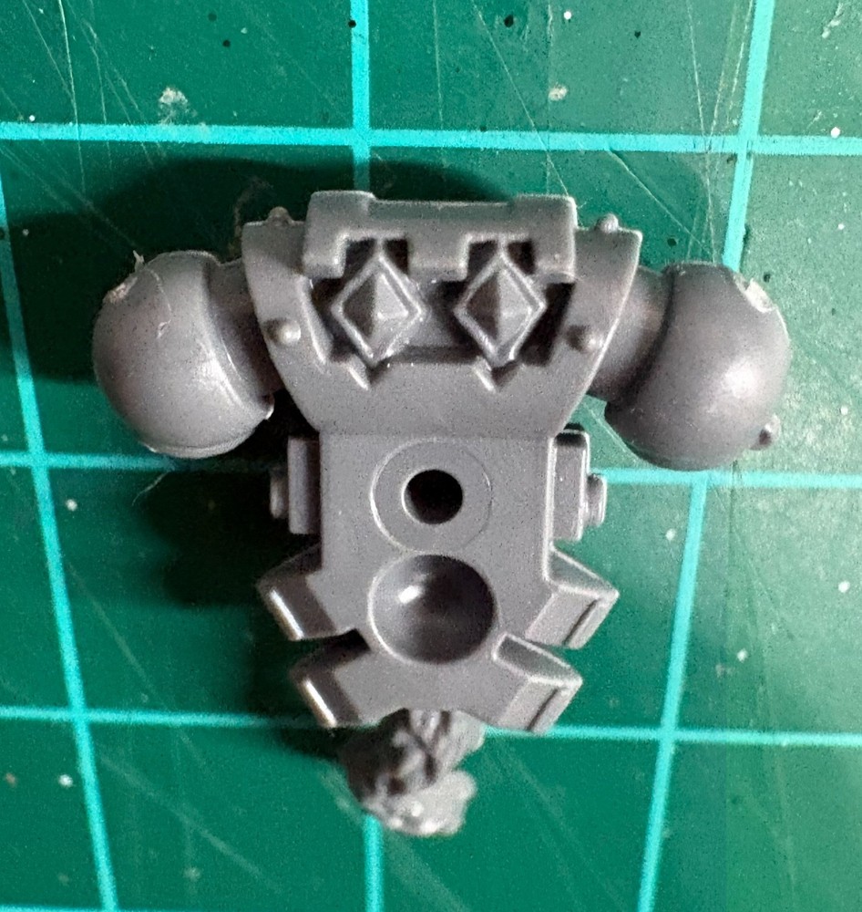 Space Wolves Backpack Type A | Wolf Tail Unique Bit | Warhammer 40K Kitbash