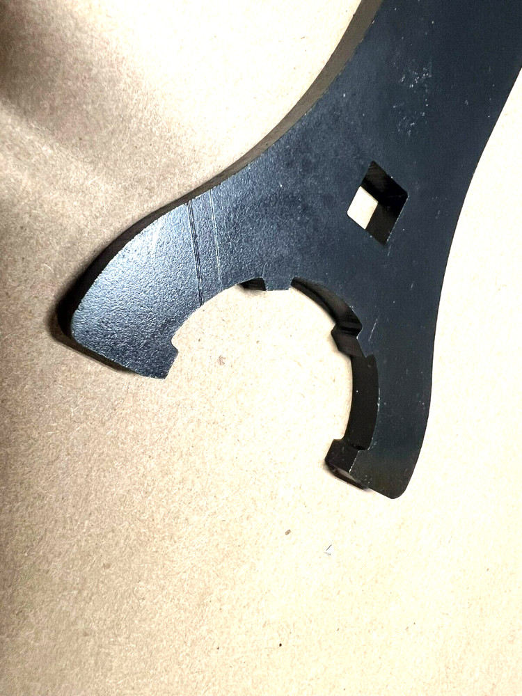 COMMAND ER25 NUT WRENCH + (5) ER25 COLLET NUTS