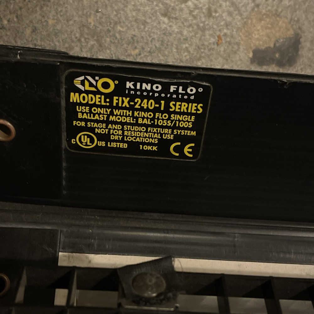kino flo Fix-240-1 Series Single Light