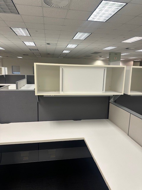 Cubicles / Stations by Haworth Compose 7 1/2’ x 7 1/2’