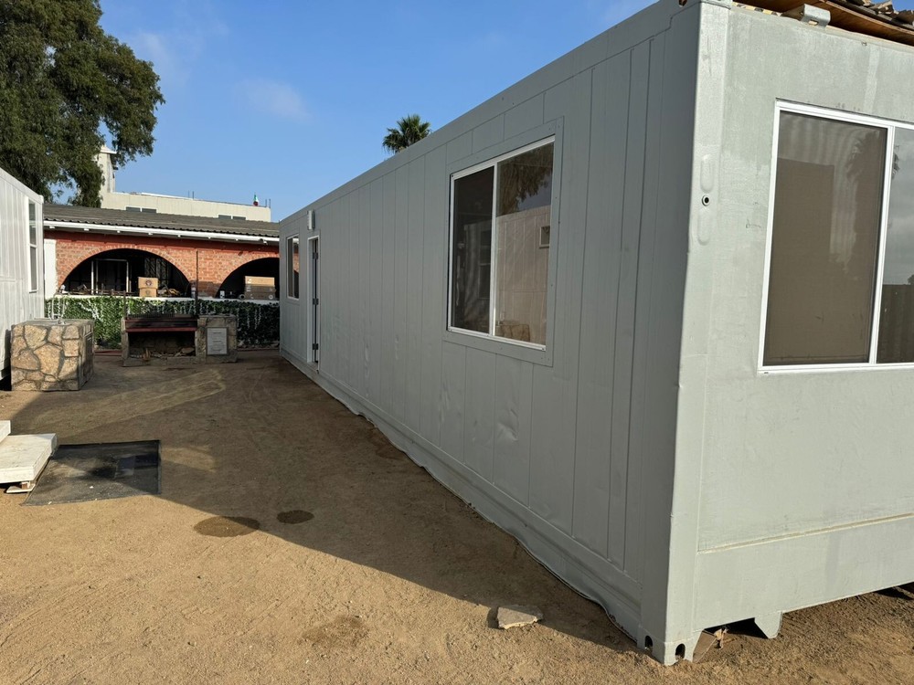 40 ft Container Home - 9'6" x 40' x 8'6"