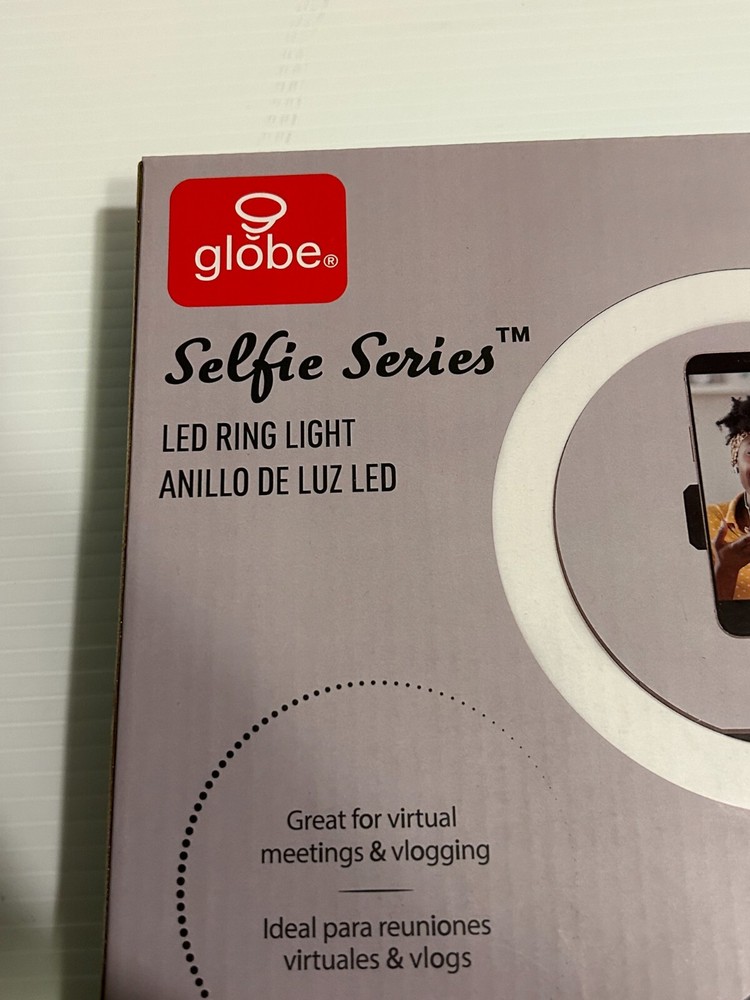 Globe Selfie Series LED Ring Light On/Off Switch USB Powered