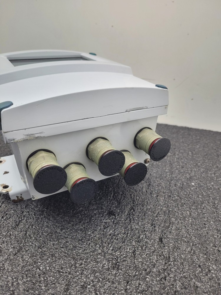 Yokogawa Admag AXFA11G-E2-21/A Magnetic Flowmeter Transmitter Transducer