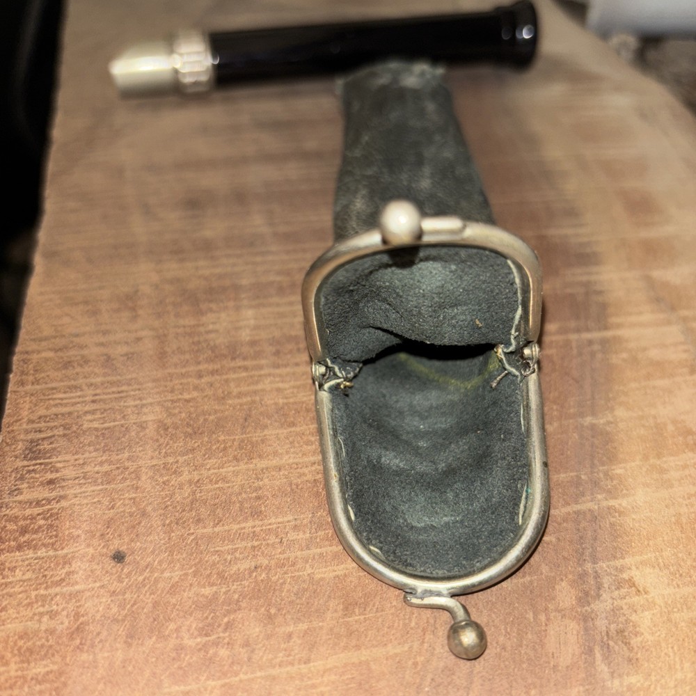 VINTAGE POCKET MICROSCOPE / WITH LEATHER CASE