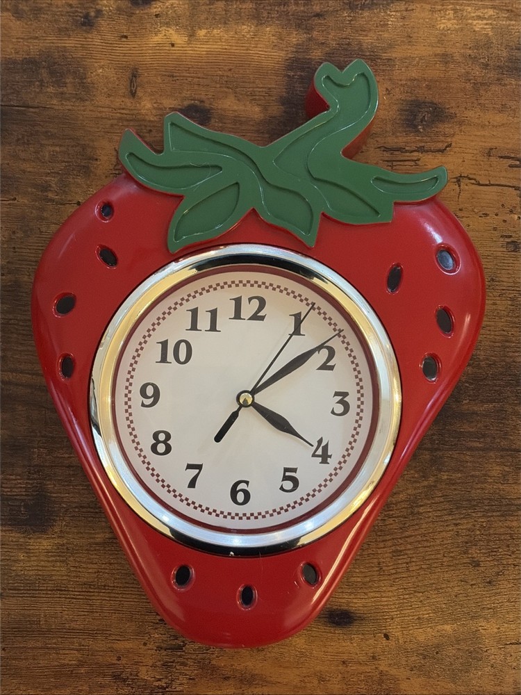 Vintage Decorative Strawberry Shaped Plastic Wall Clock (Tested/Working)