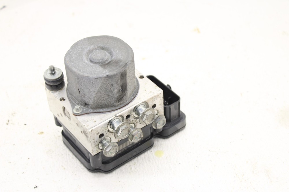 2014-2016 Harley Davidson Electra Glide ABS Pump Unit Module 41100013