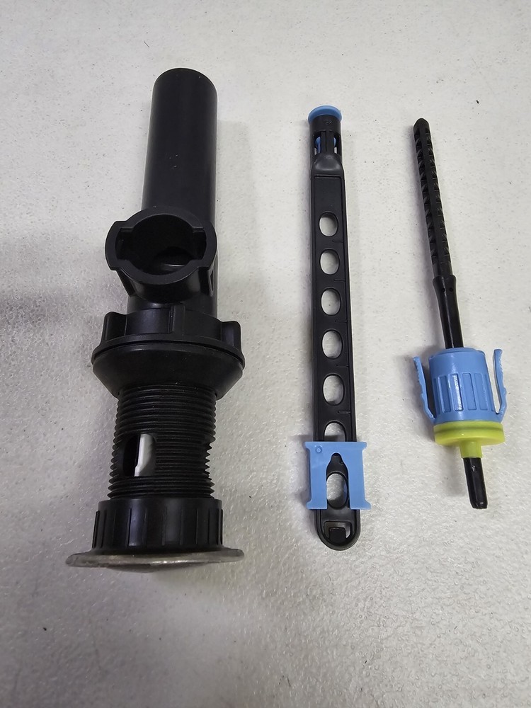 Universal Clickinstall Drain Assembly in Brushed Nickel