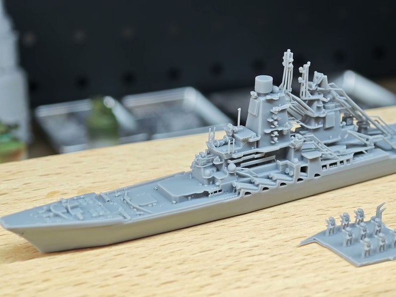 1/700/1250/2000 Russian Isakov-class Battleship Unpainted