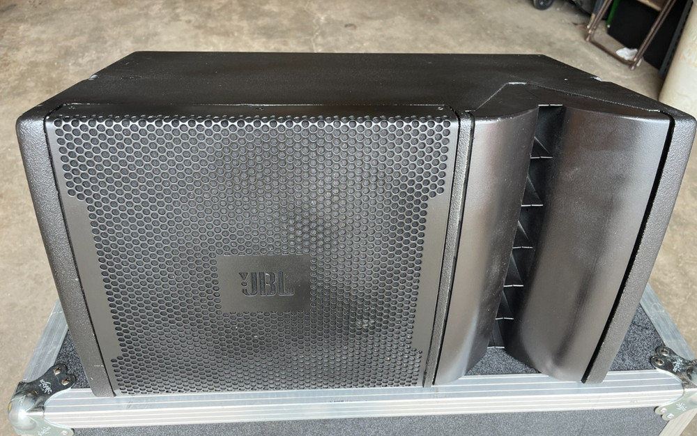 JBL VRX932LA-1WH