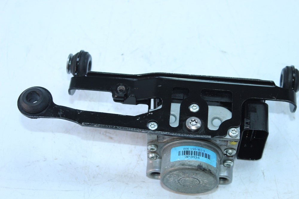 2014 TRIUMPH SPEED TRIPLE ABS PUMP UNIT MODULE T2024104
