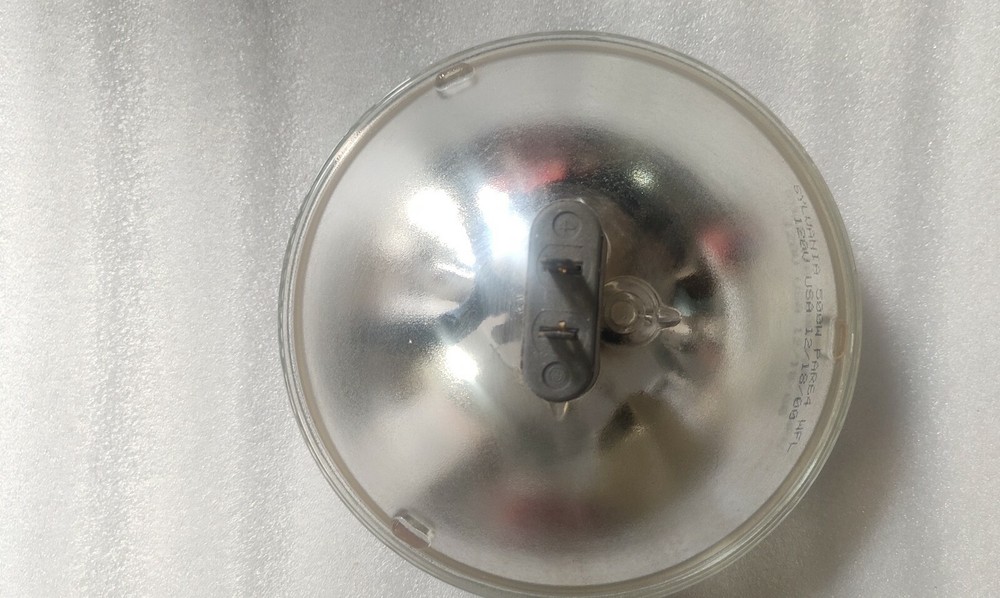 SYLVANIA 500PAR64 500W 120V PAR64