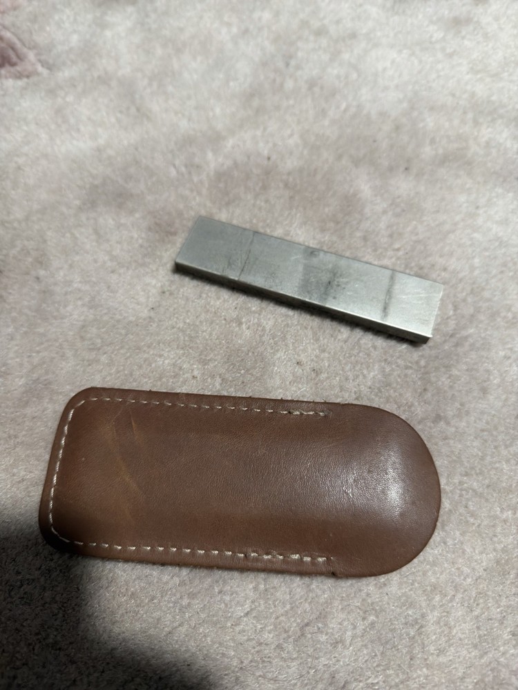 Eze-Lap Diamond Sharpening Stone w/ Leather Holder