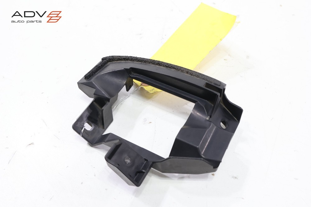 2018 - 2020 AUDI Q5 REAR RIGHT SIDE BLIND SPOT RADAR SENSOR MODULE BRACKET OEM