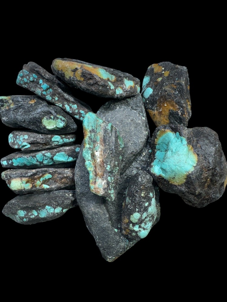 Moon River turquoise rough stabilized