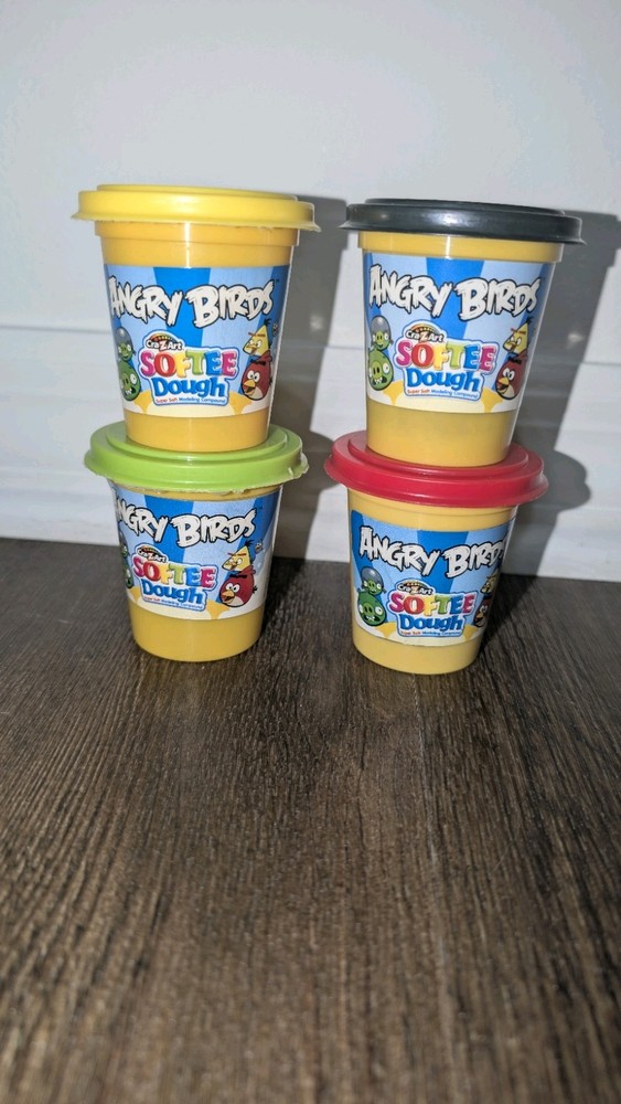 Angry Birds Vintage 2012 Crazy Art Softee Dough Containers **Read Description**