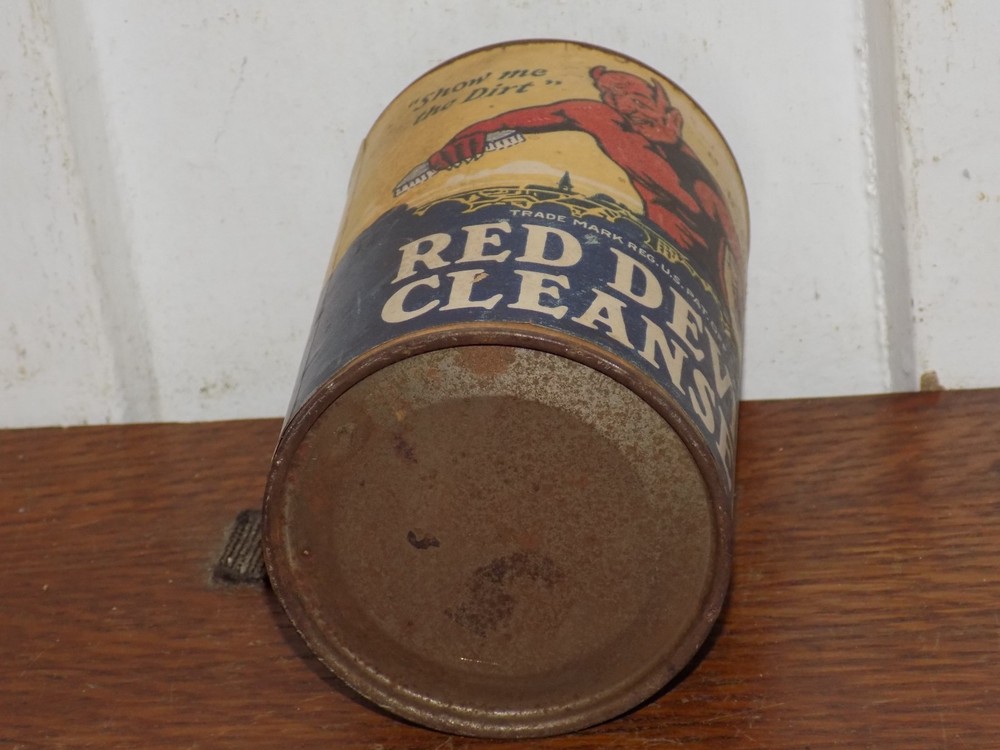 Vintage Red Devil Cleanser Cardboard 13 Ounce Container