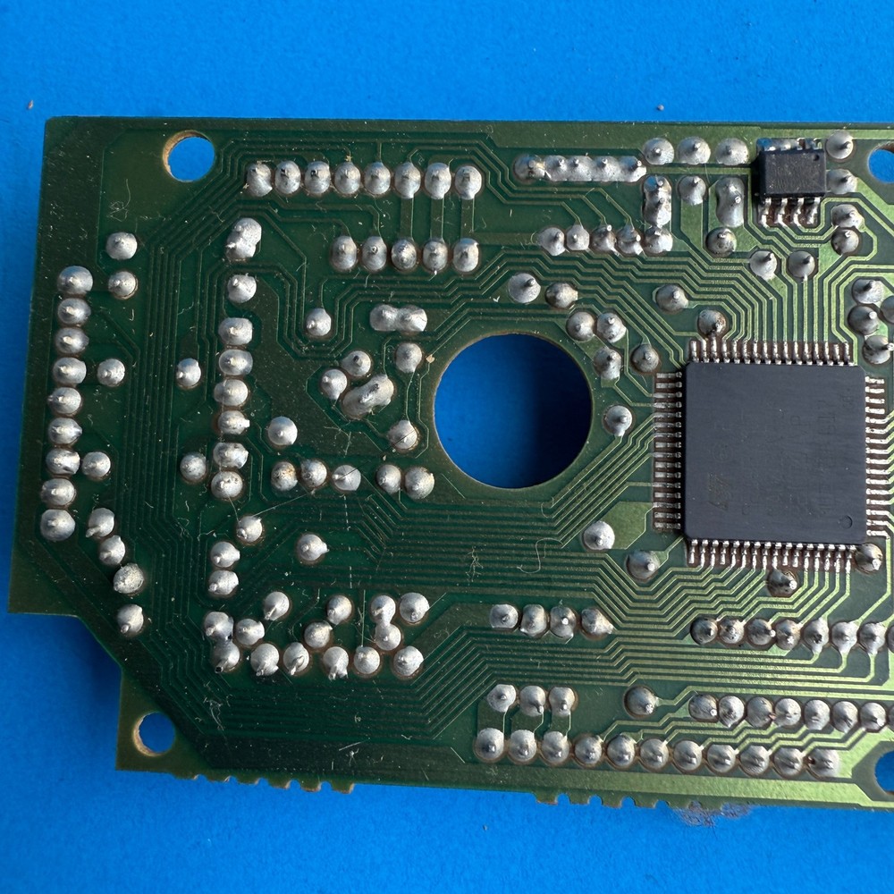 M-AUDIO O2 MIDI Controller Used OEM Part: Main Processor PCB Circuit Board