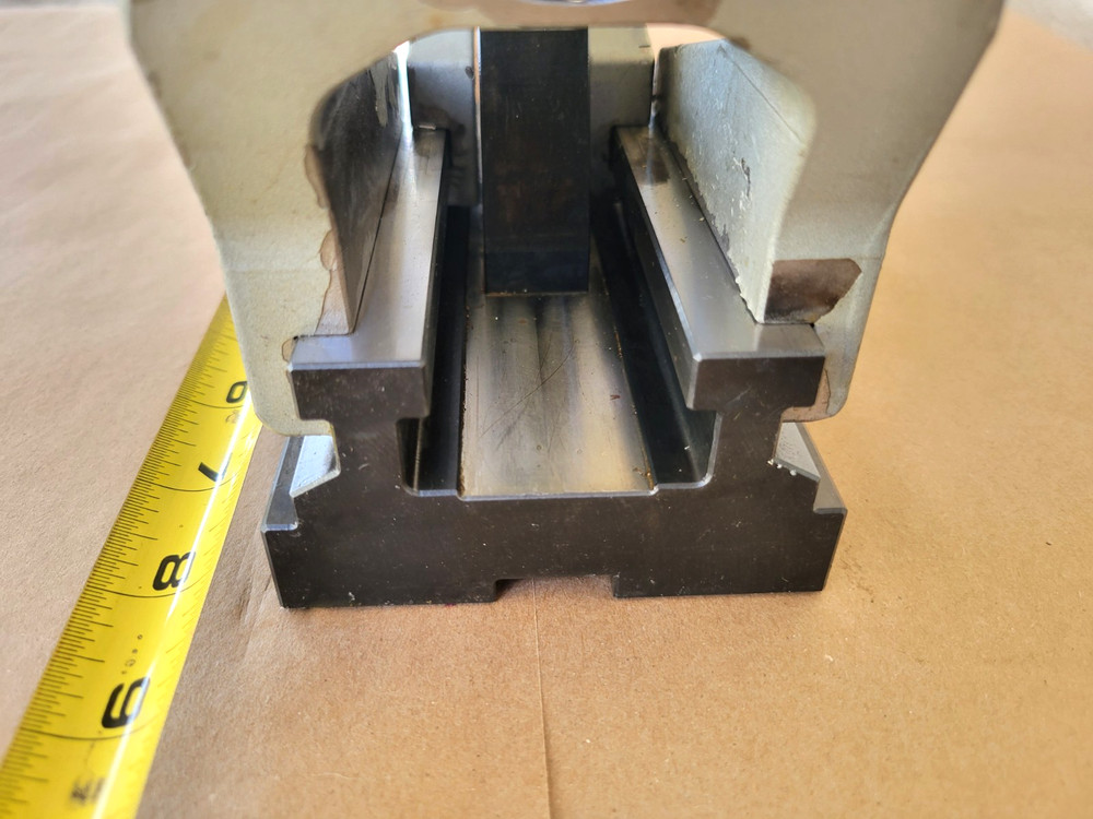 ROHM CENTRIC CLAMPING VISE # 182230