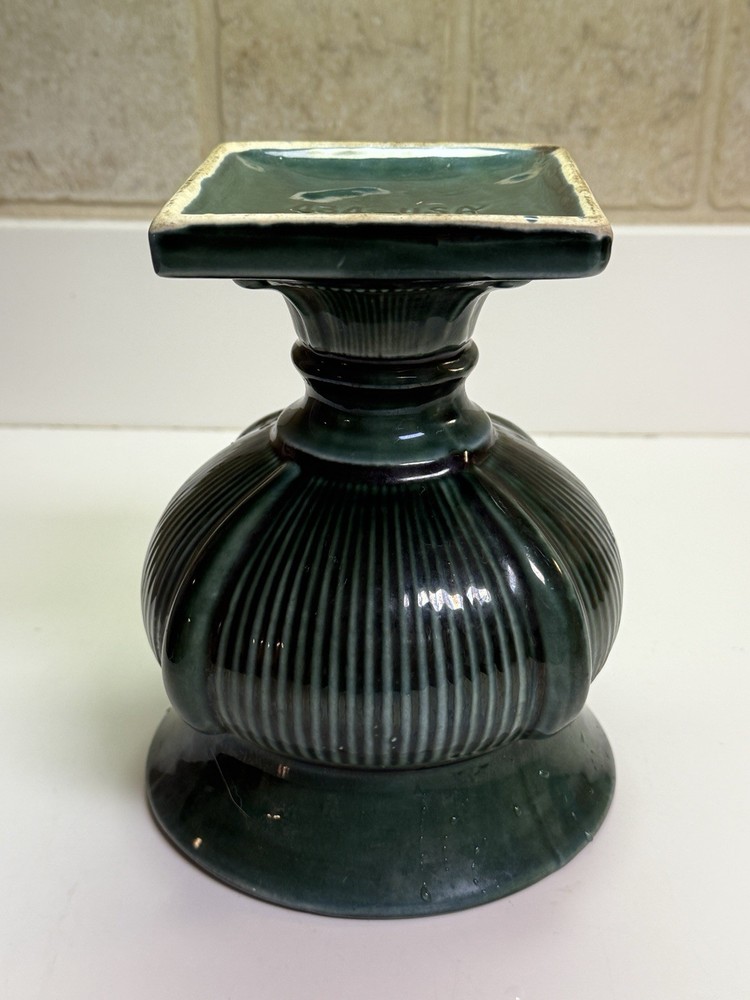 USA 7" Green Pottery Planter, #434