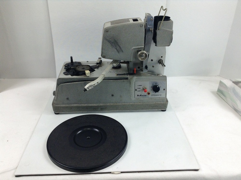 DuKane Micromatic Classroom Projector/Turntable w/ Case Model 14A390E