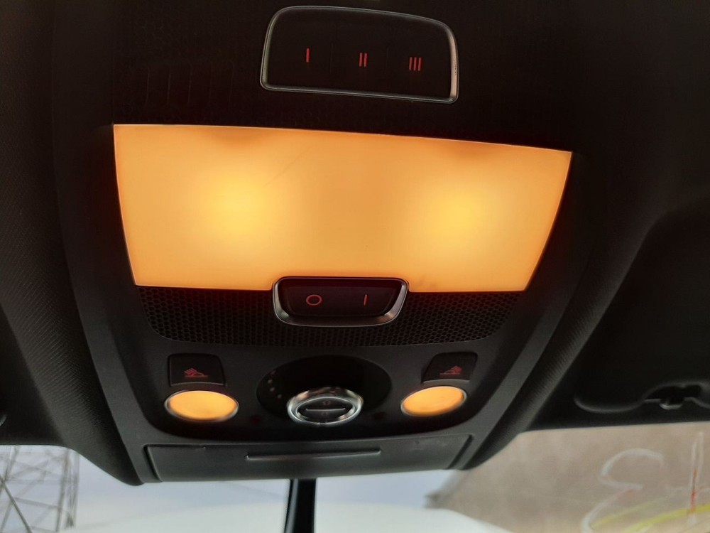 Q5 AUDI 2012 Air Shutter 1071381