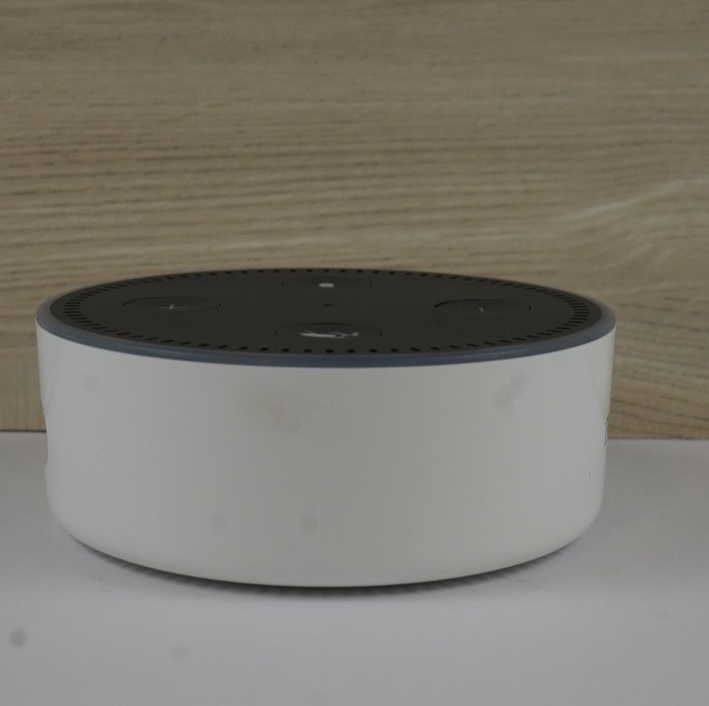 Amazon Dot 2nd Generation White Smart Speaker Model RS03QR NO Power Adapter