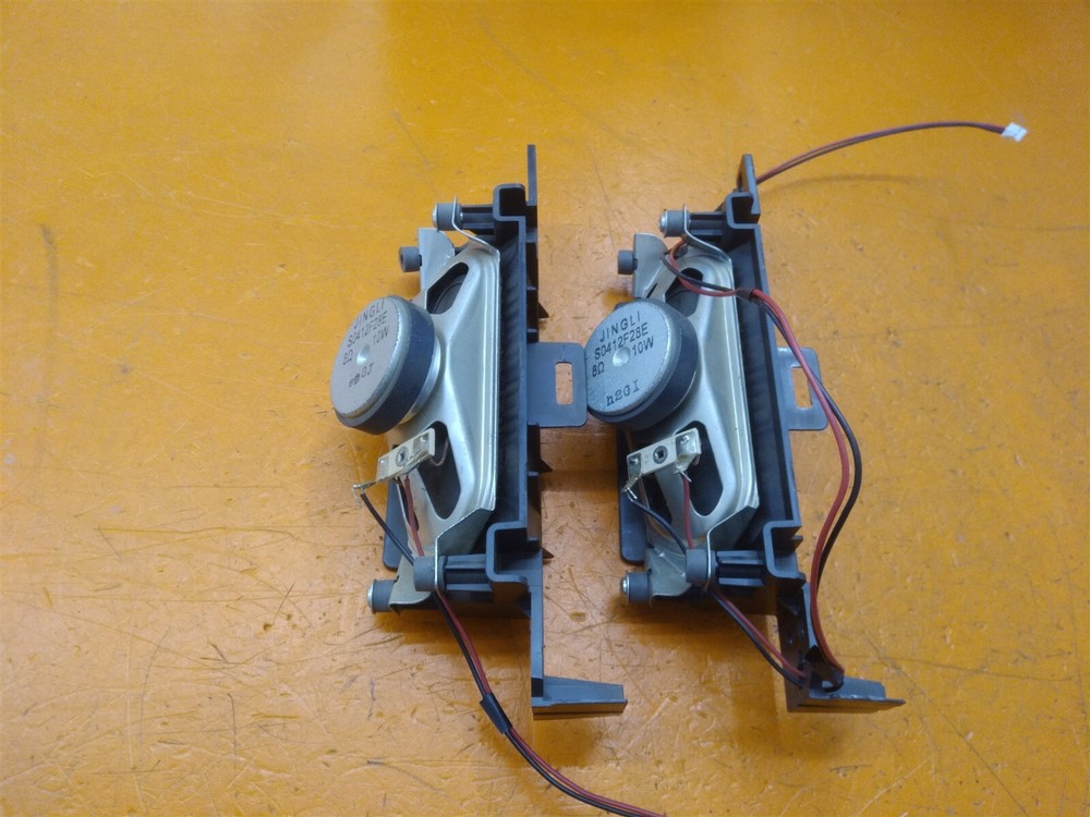 ⭐️⭐️⭐️⭐️⭐️ TV Speaker Set Emerson LC320EM2