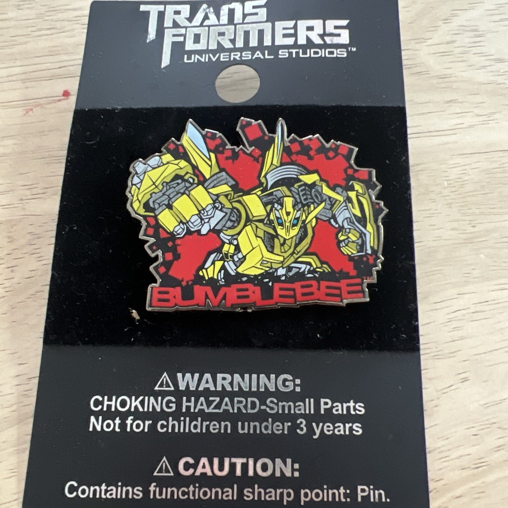 Universal Studios Hasbro Bumblebee Pin Trading