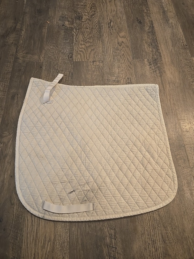 dressage saddle pad