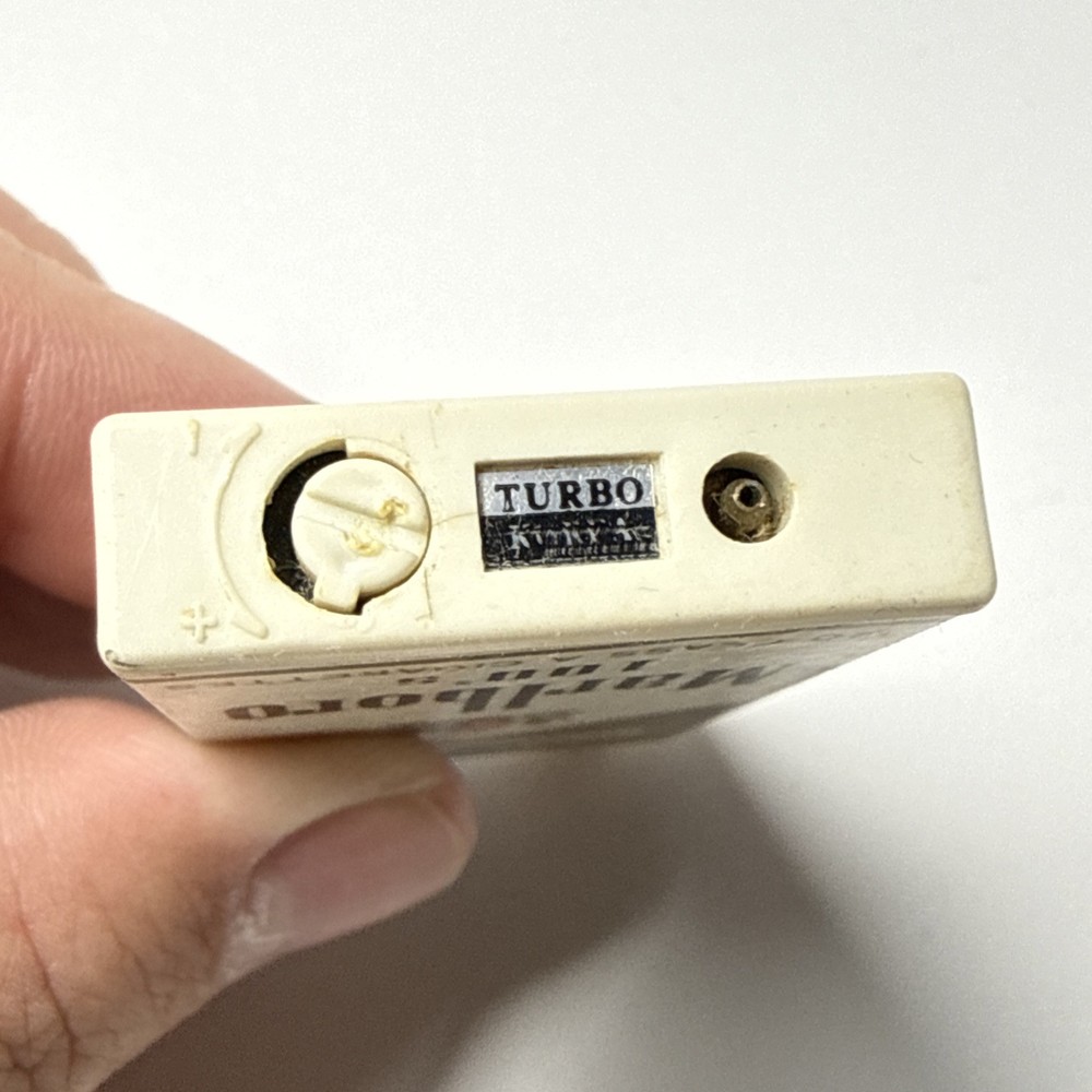 Vintage Marlboro 100’s Cigarette Lighter 2.5”