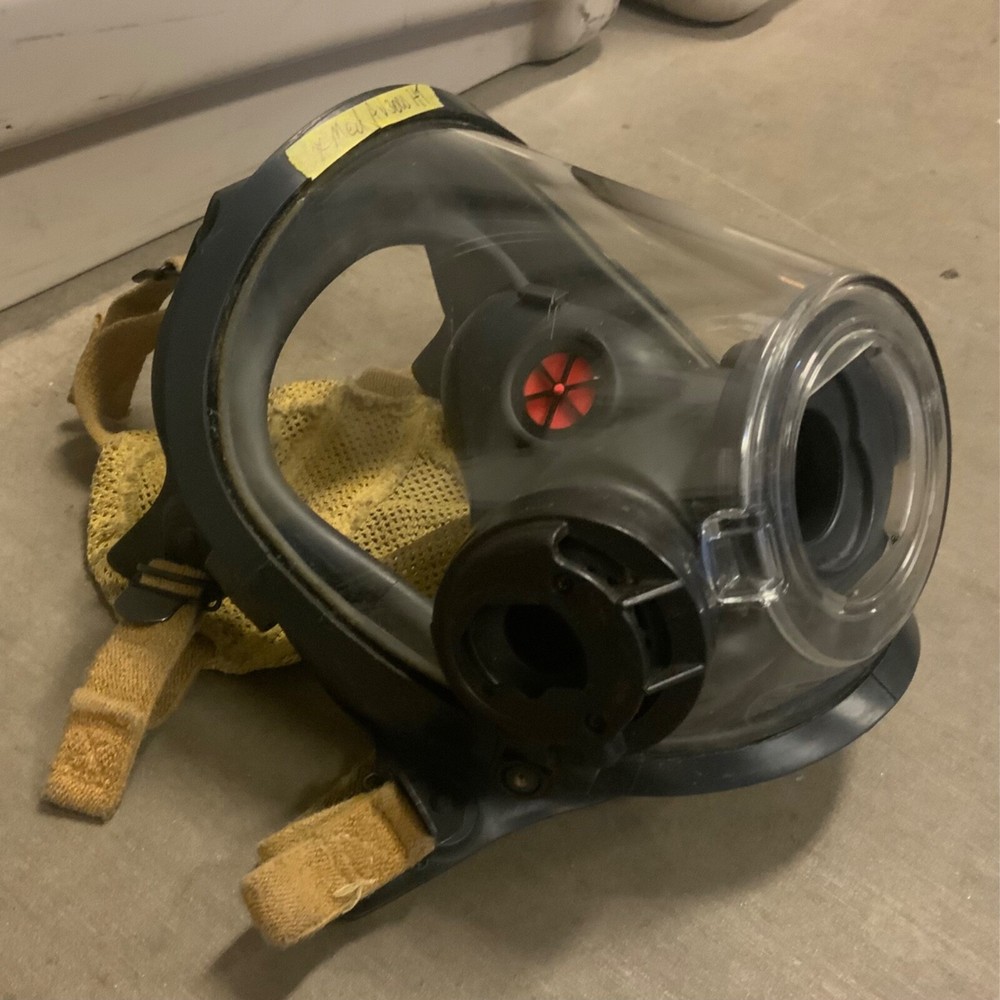 Scott AV3000 HT Firefighter SCBA Mask 5pt KevlarHeadnet Com Bracket Size Medium