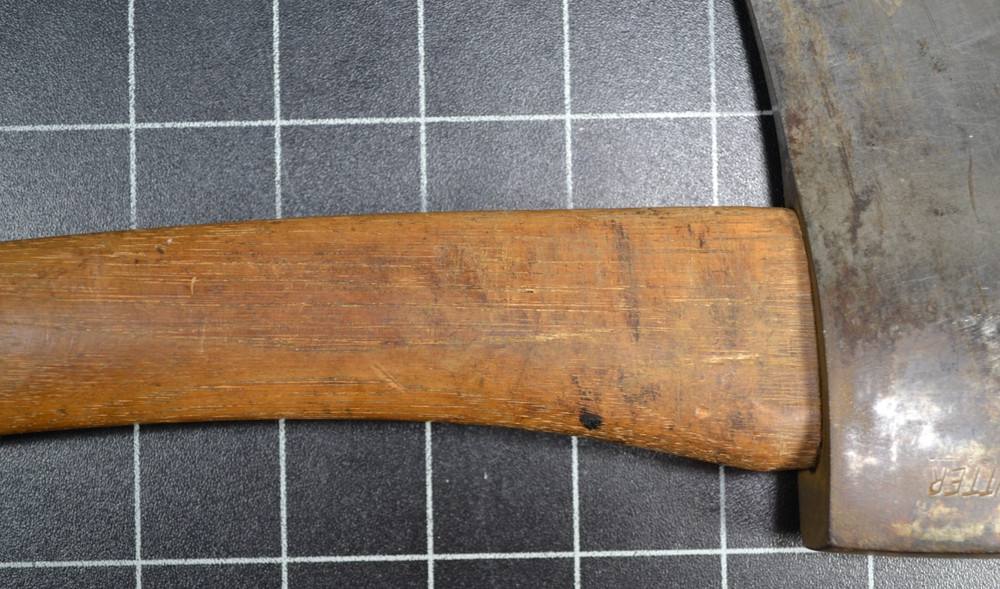 KEEN KUTTER - 2 1/2# - SINGLE BIT CAMP AXE - ALL ORIGINAL