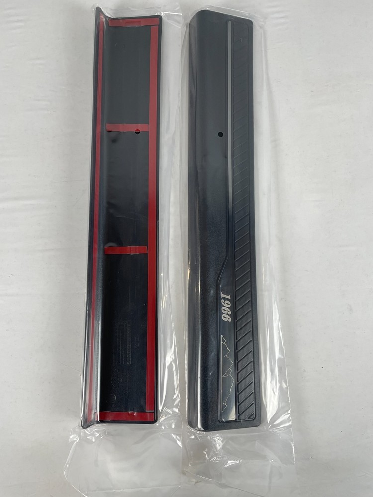 Door Still - 4 piece, Black