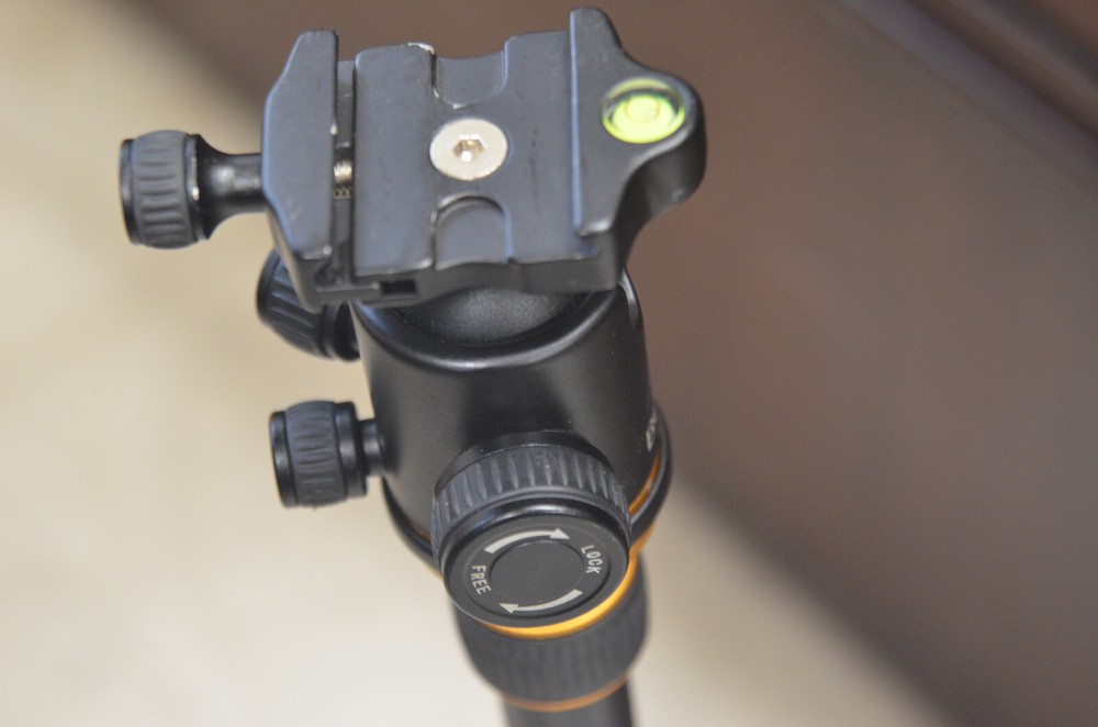 Beike Camera Tripod (4-A)