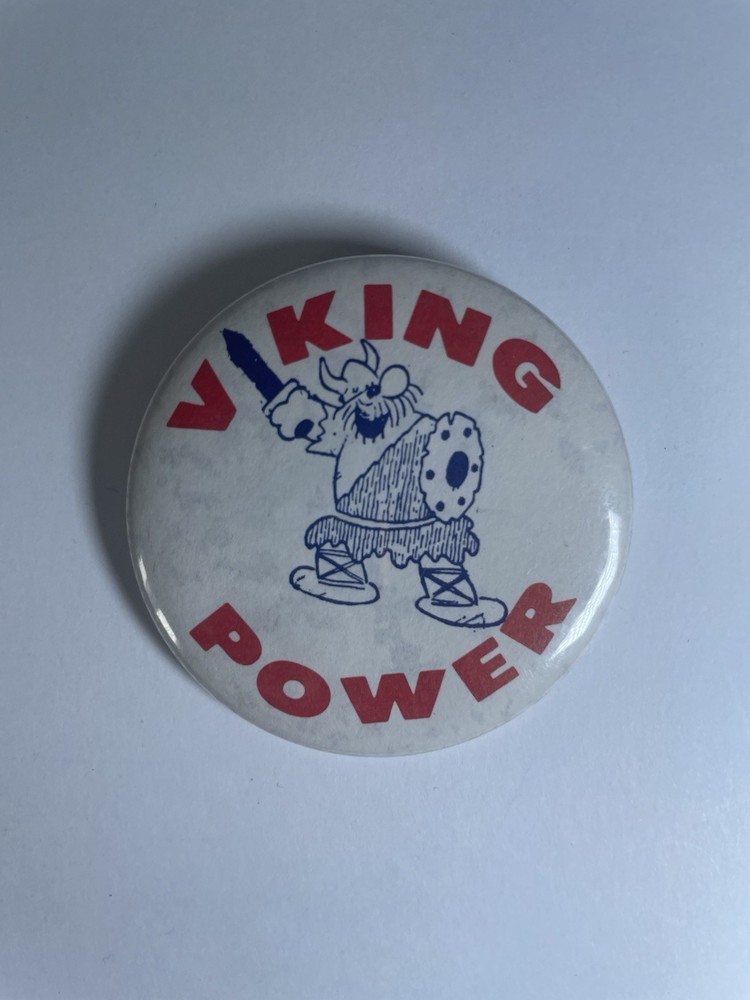 Hagar VIKING POWER comic strip character celluloid pinback button fb