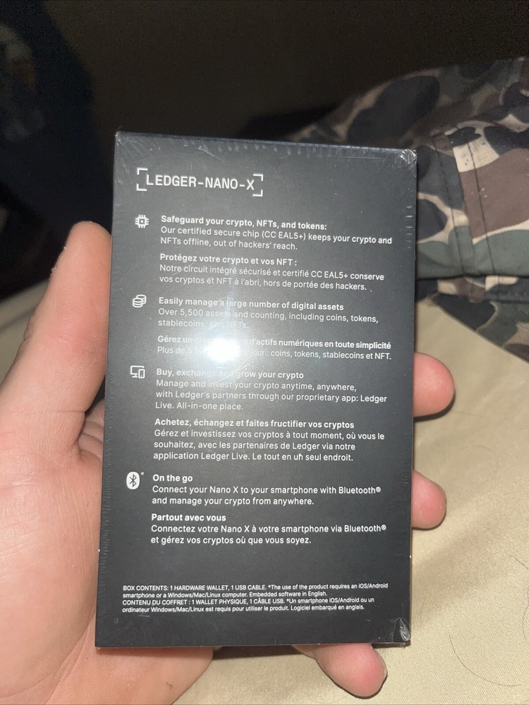 Ledger Nano X - Cryptocurrency Bluetooth Hardware Wallet Sealed New