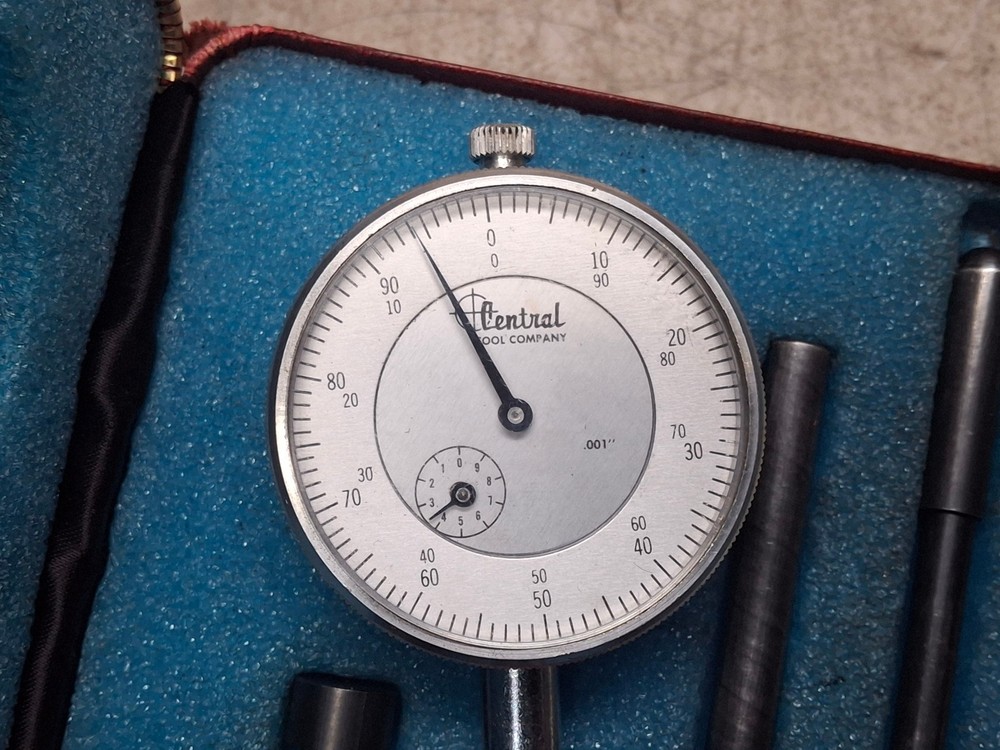 Vintage Central Tools .001" Dial Indicator With Magnetic Base USA
