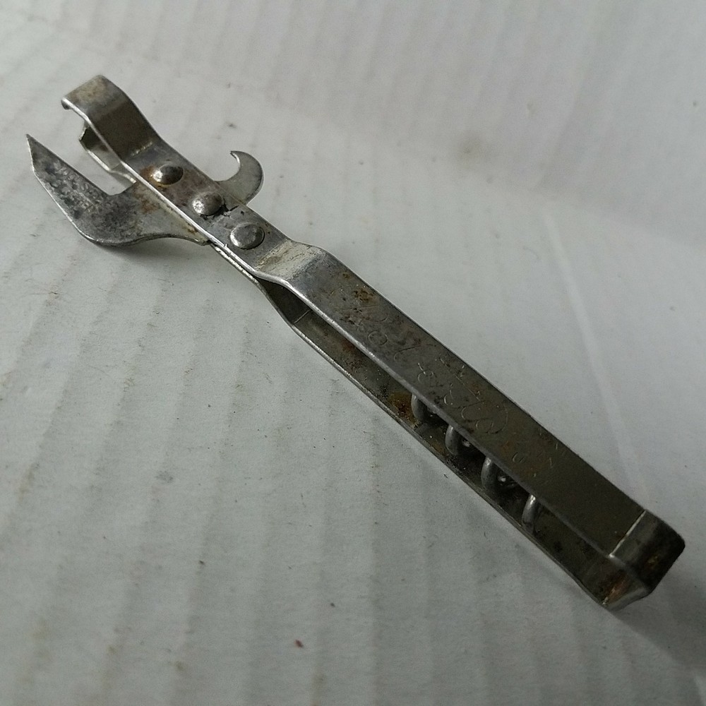 Vintage Roberts Multi-Tool Bottle Can Opener Corkscrew