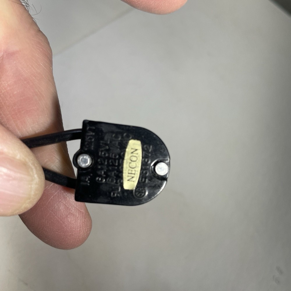 2 pushbutton switches lamp light part N