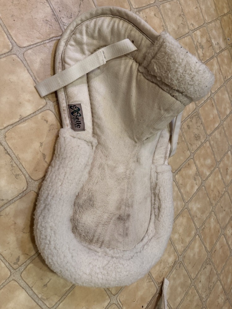 Exselle High Wither Relief Half Pad In Good Used Condition