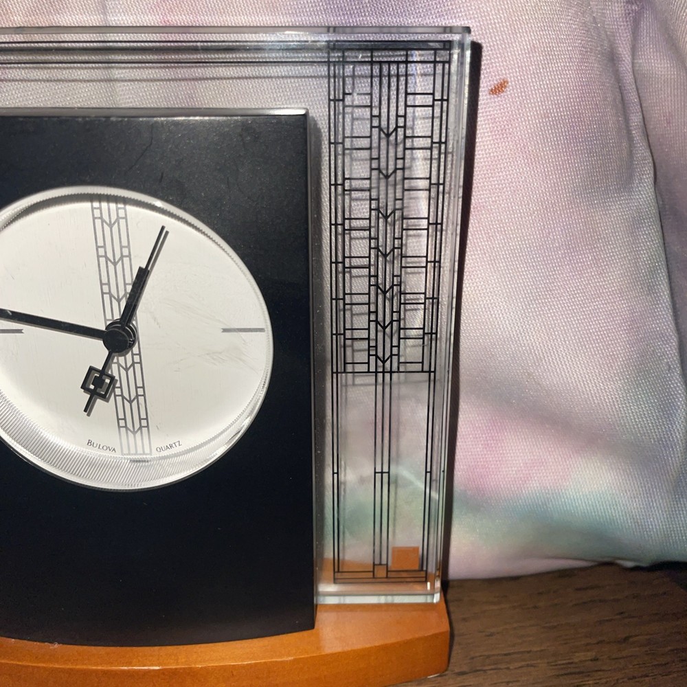 BULOVA MANTEL TABLE CLOCK -FRANK LLOYD WRIGHT "GLASNER HOUSE CLOCK" B7750