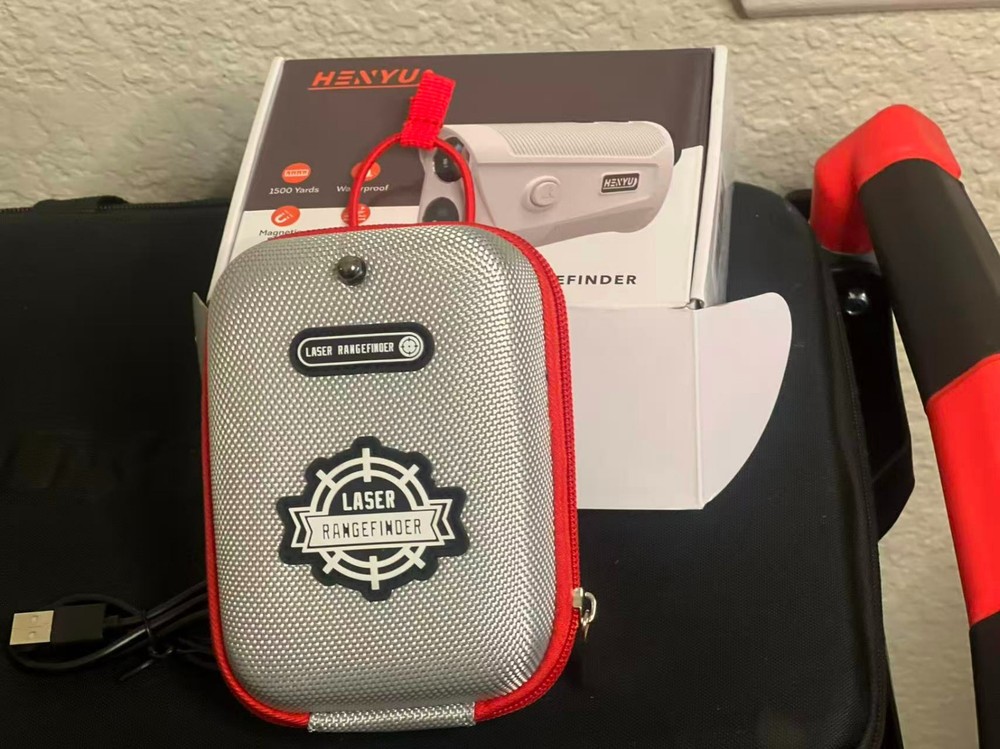 Professional HENYU Golf Laser Rangefinder SH003