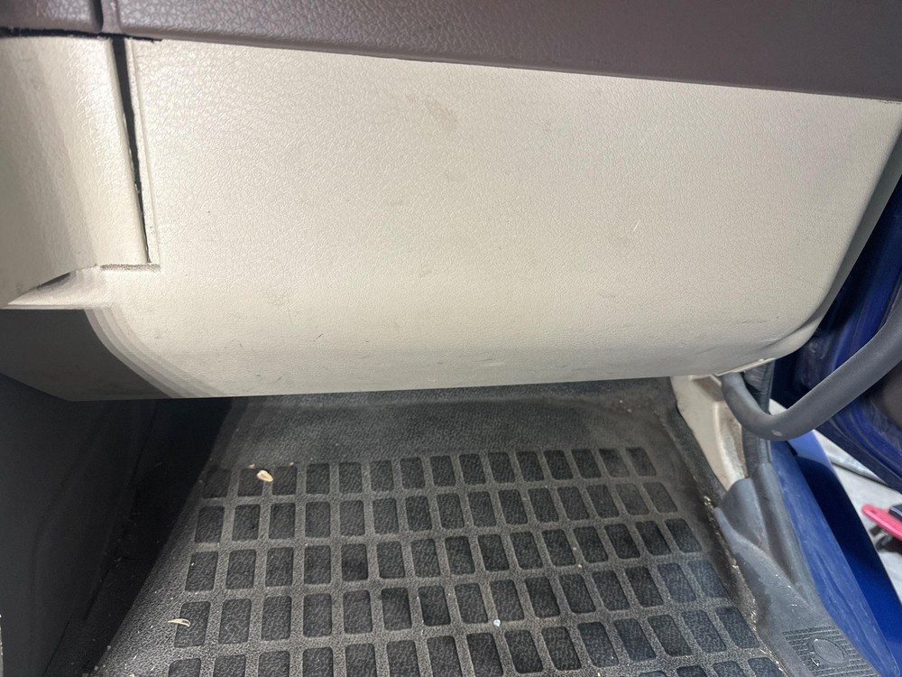 2003-2018 Volvo VNL KICK Dash Panel - Used