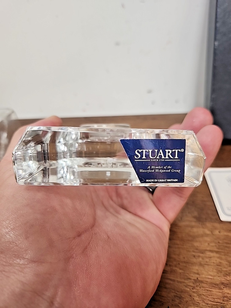 NIB STUART CRYSTAL BEACONSVILLE CLOCK