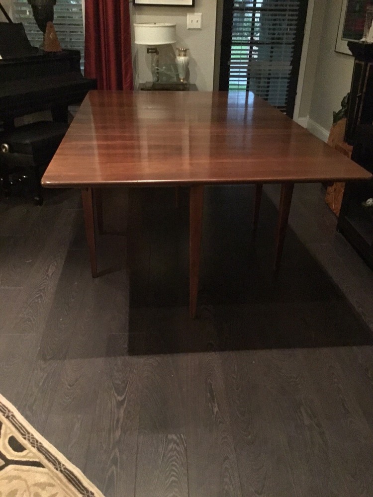 AUTHENTIC MCM KINDEL GRAND RAPIDS WALNUT DINNING FOLD DOWN TABLE / GATE LEGS