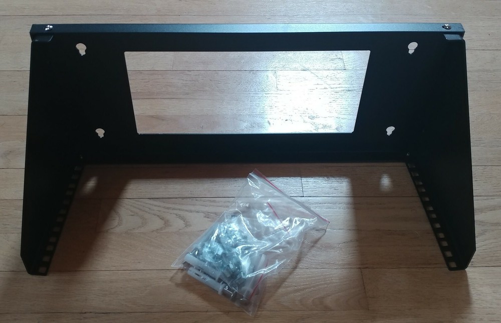 iStarUSA Vertical Rack For Rack Mountable Equipment WUT-40B