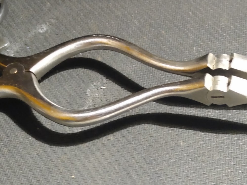 Millennium Weitlaner Beckman Retractor 8" Hinged Arms 3x4 Sharp Prongs