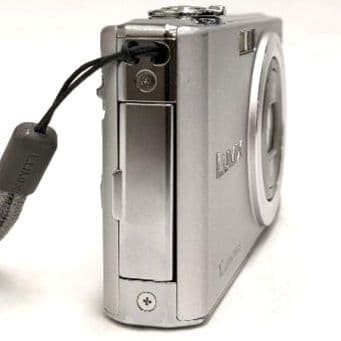 Panasonic LUMIX DMC FX37 Compact Digital Camera Excellent Condition Ready