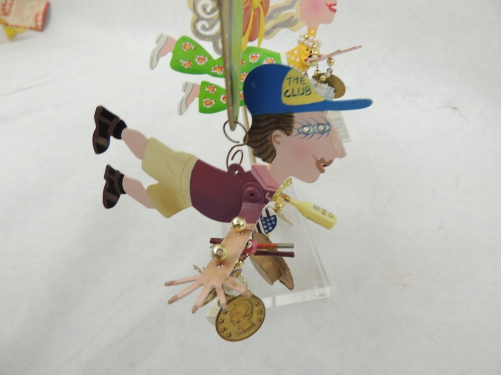 SNOWBIRDS ROSSI HANGING DECOR